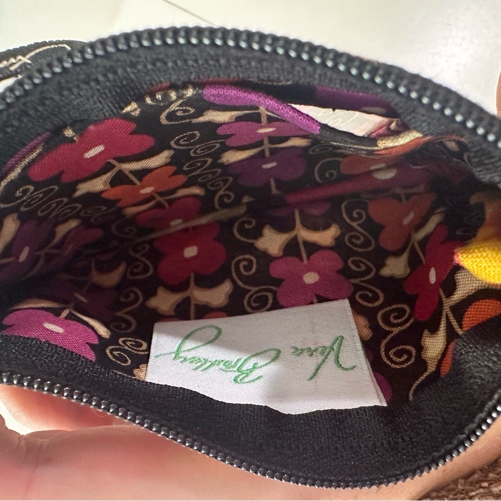 NWOT Vera Bradley Zipper ID Case Wallet in Charmont Meadow - Picture 3 of 3